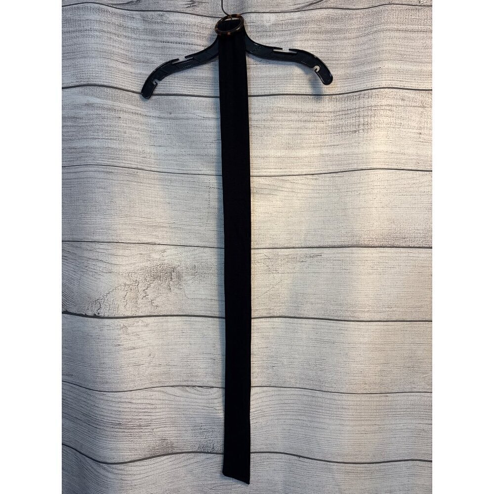 Classic Black Belt With Tortoise Shell Ring Accessory For Modern Professional We